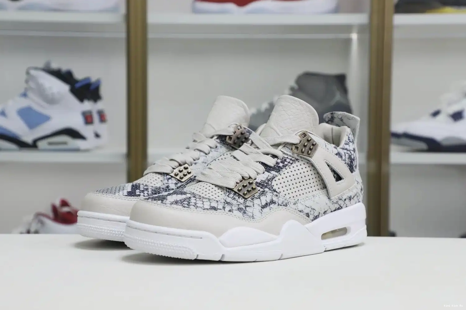 4 Kimikick retro snakeskin Air Jordan Jordan 0815